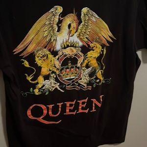 Queen tshirt from target, medium, black